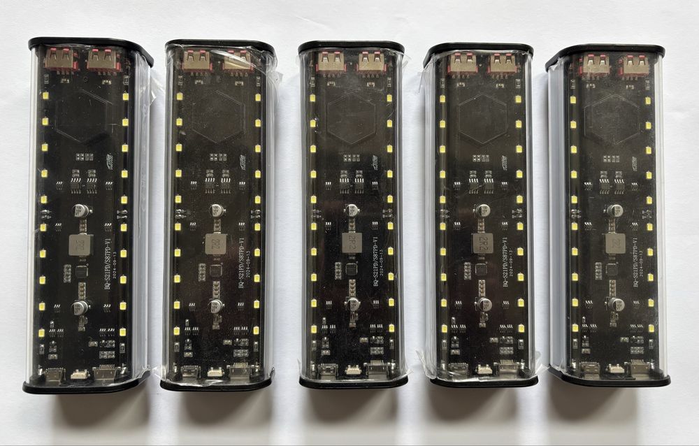 Повербанк 21700 tesla QC3.0 19000 mAh + фонарик