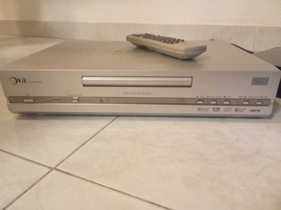 Selling LG DVD Player in Good Condition with Minimal Use64586274200194120
