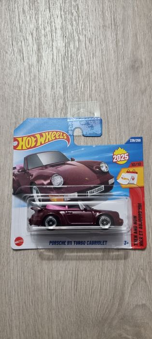 Hotwheels ferrari porsche
