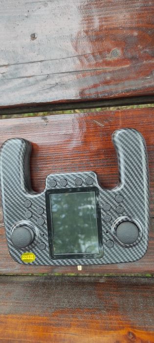 Прикормочний кораблик-катамаран для риболовлі з GPS та глибиноміром на один бункер
