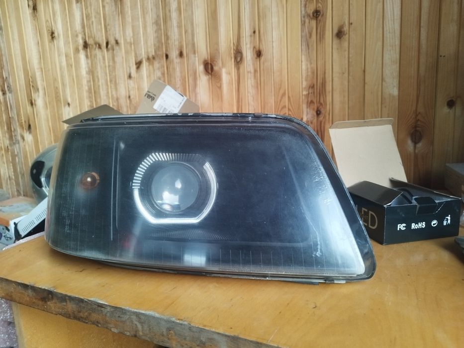 Лінзовані фари Т5 Multivan Caravelle VW T5