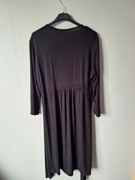 Czarna ukienka z kardiganem 42, 44, 46