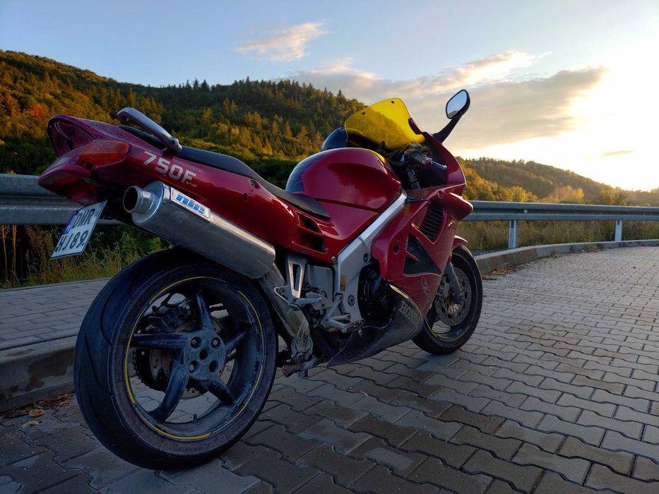 VFR 750, RC36/2 OKAZJA