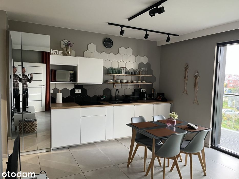 Apartament Z Basenem