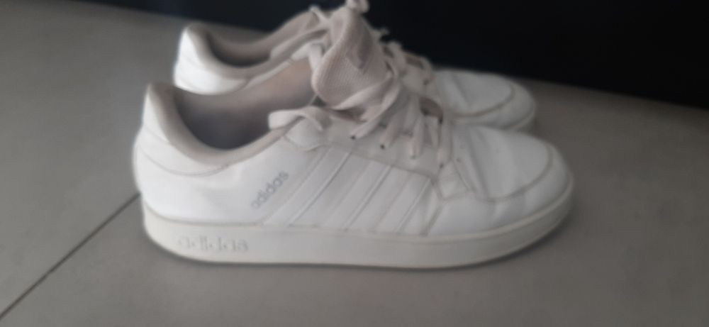 Adidasy adidas r40