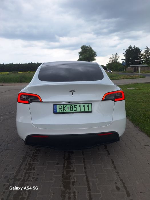Tesla Model Y RWD  2024r