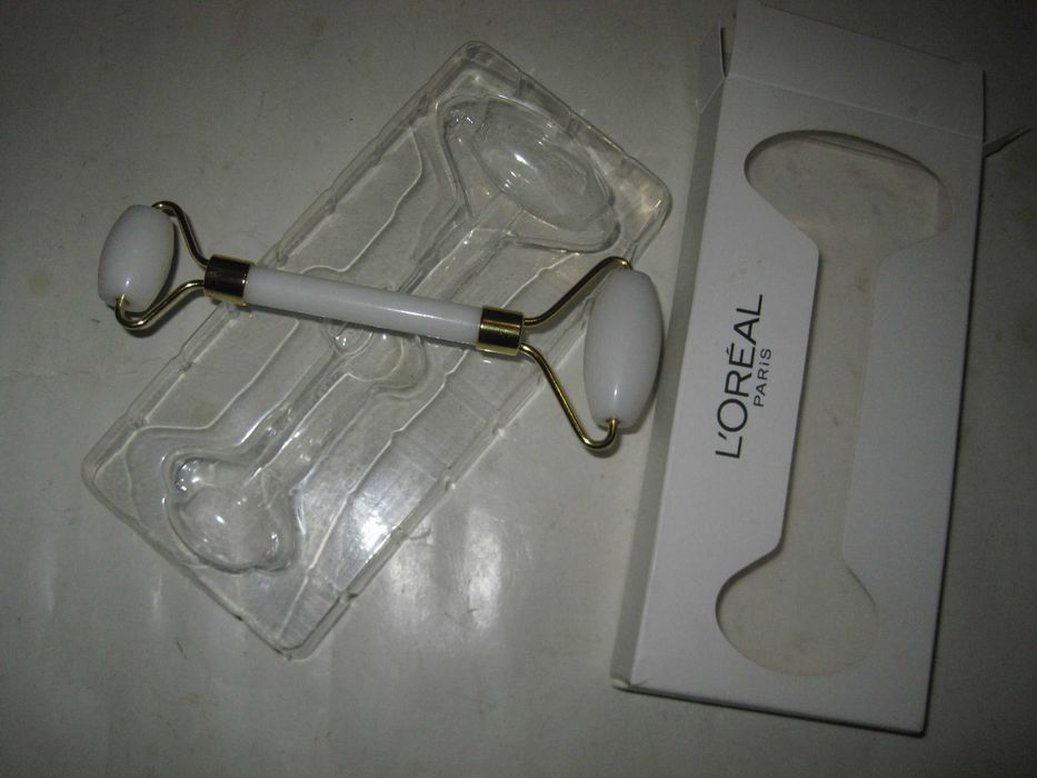 Массажер роллер L'Oreal Paris для лица