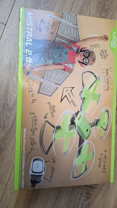 Dron UGO mistral 2.0