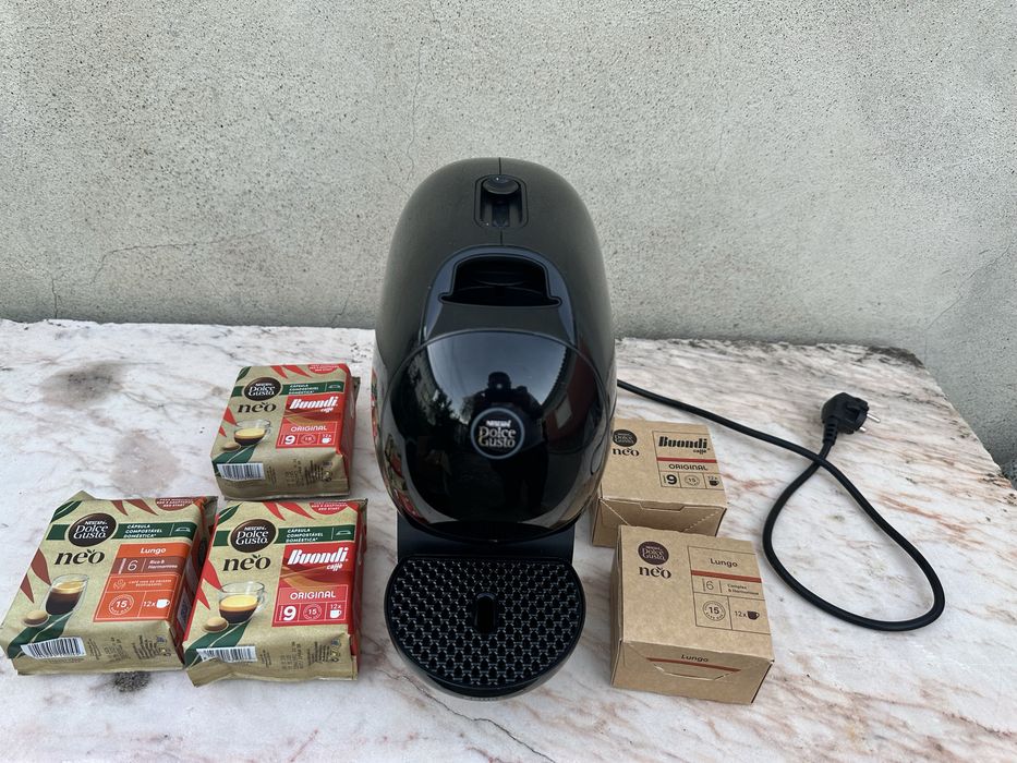 Maquina de café Dolce Gusto Neo