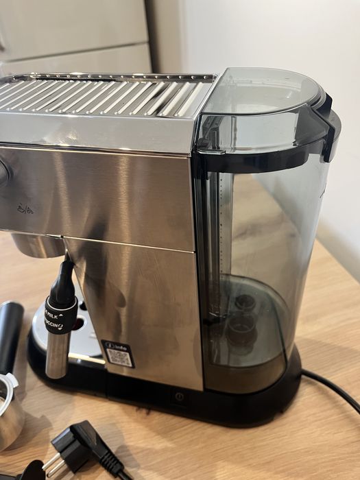 Ekspres DeLonghi