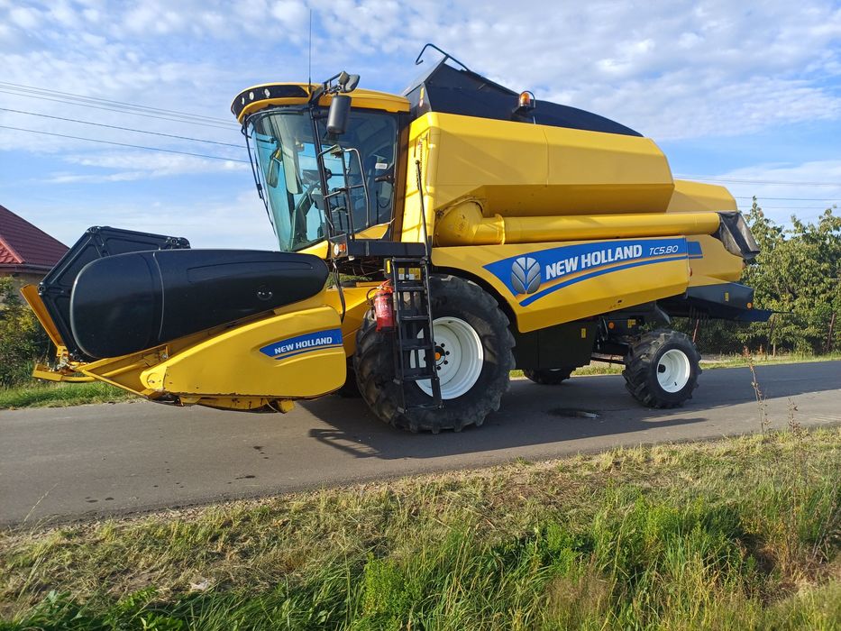 Kombajn New Holland Tc 5.80 Heder 4.57 Umowa