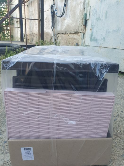 Пластиковый коричневый oрганайзер на 8 ярусов для школьных вещей