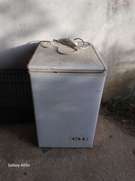 Ofereço ferro a quem vir buscar