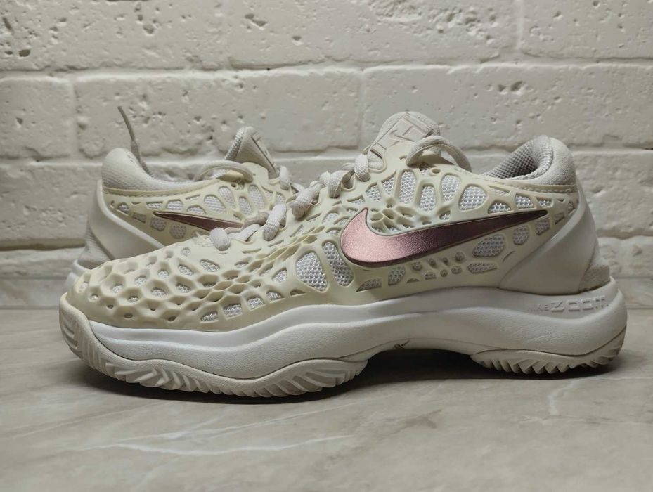 nike air zoom cage 3 - купити товари моди та стилю - Ціна на OLX.ua