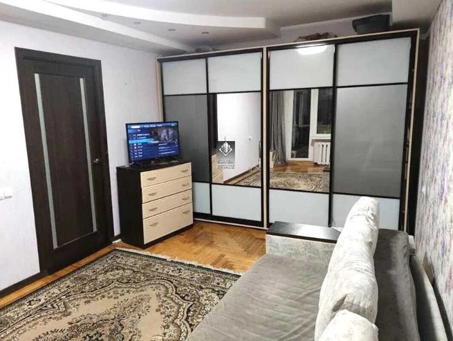 Продаж просторої 1-кімнатної квартири, Хортицький район