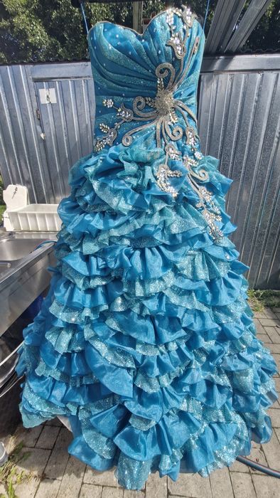 Piękna Suknia ślub bal okolicznościowa