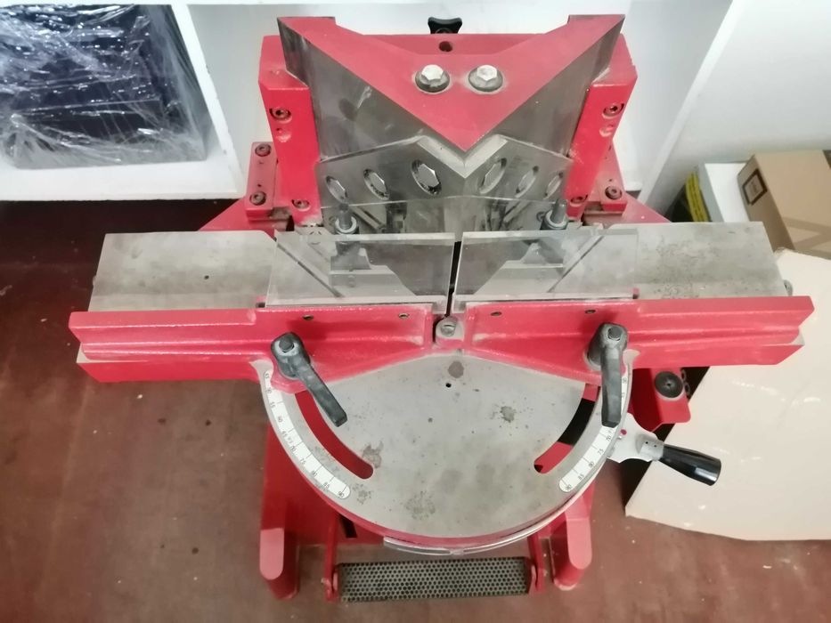 Гільйотина для різання багета Framers Corner VMM (Mitre Guillotine 45°)