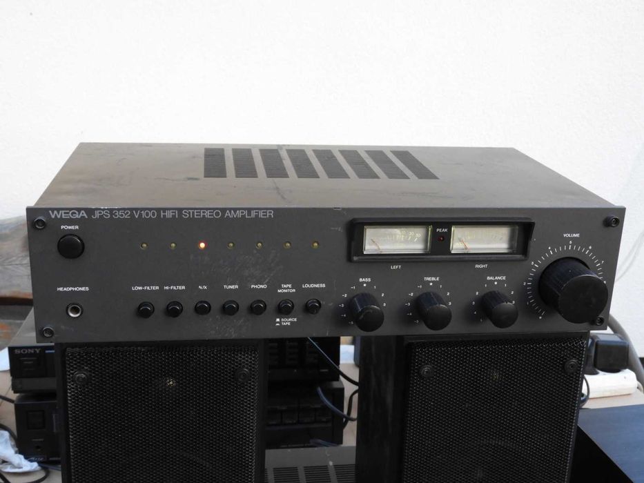 Wzmacniacz Wega JPS 352 część do zestawu audio