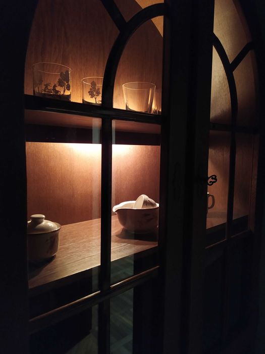 Меблі дуб ручне різьблення Голандія