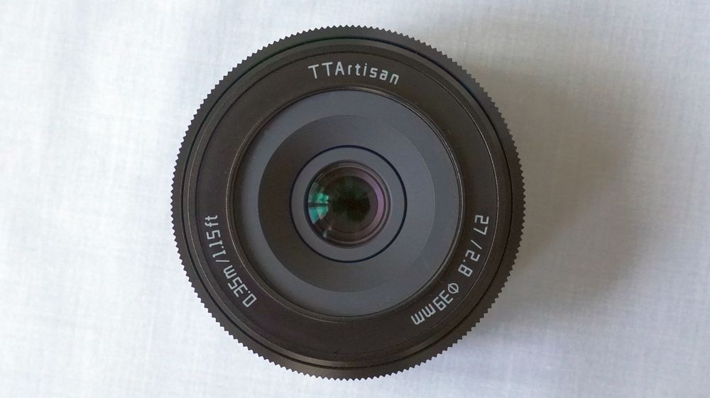 TTartisan AF27 mm f2,8 для Sony E