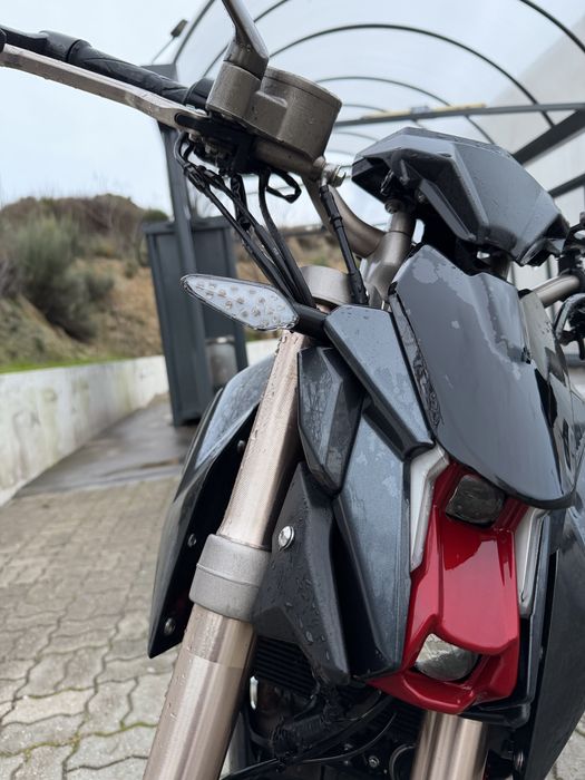 Zontes U 125 + capacete