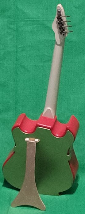 Guitarra Eléctrica 30 cm de altura