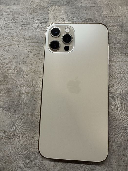 Iphone 12 pro gold идеал новый аккумулятор