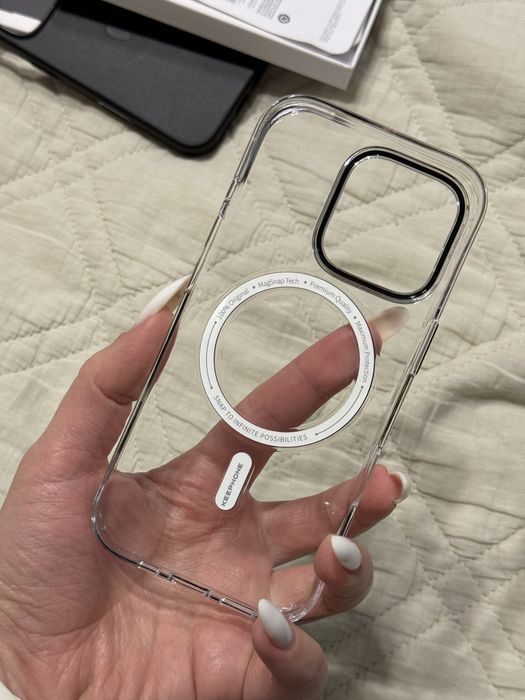 Чохли для iPhone 16 Pro прозорий MagSafe