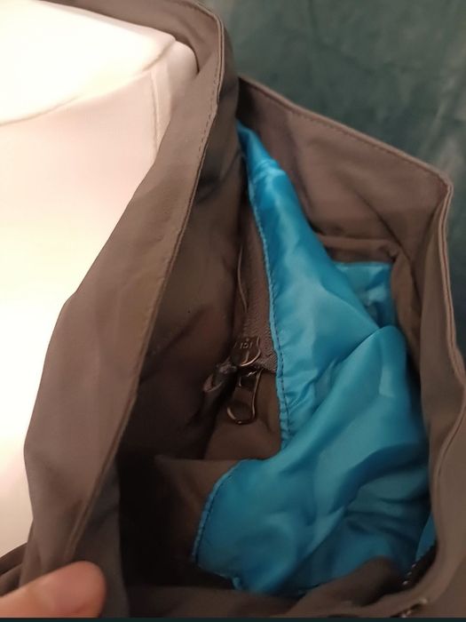 Kurta wiatroszczelna i przeciwdeszczowa