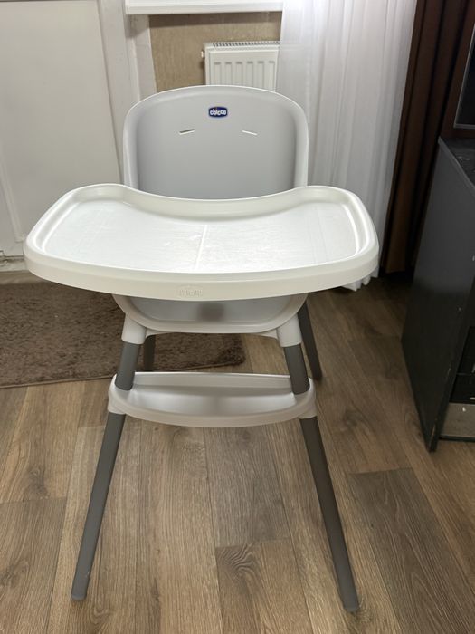 Стульчик для годування chicco