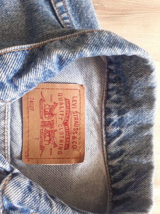 Kurtka Levi Strauss