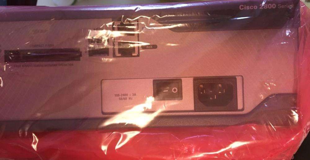 Router Cisco 2851 Voice Bundle IOS SP Services, PVDM2-48, 64M/256M