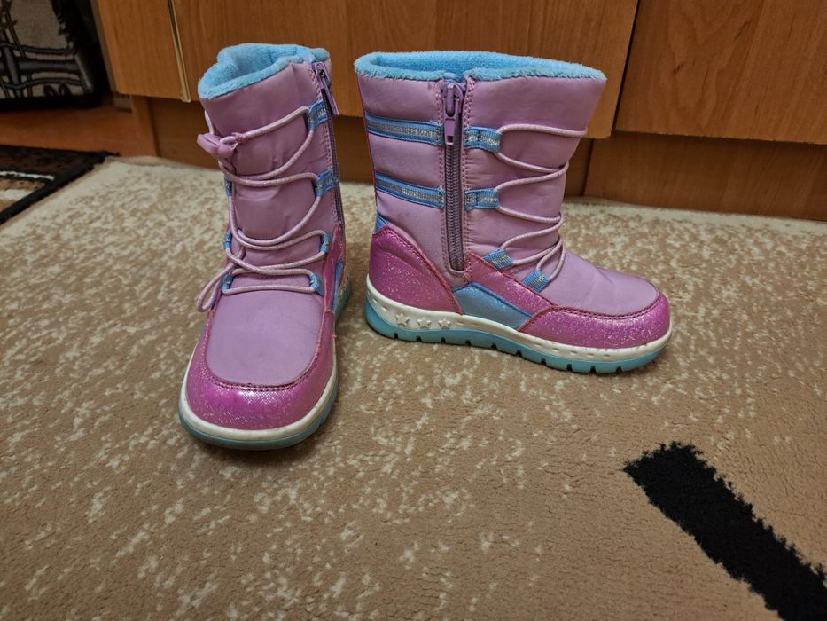 Осіні черевички для дівчинки