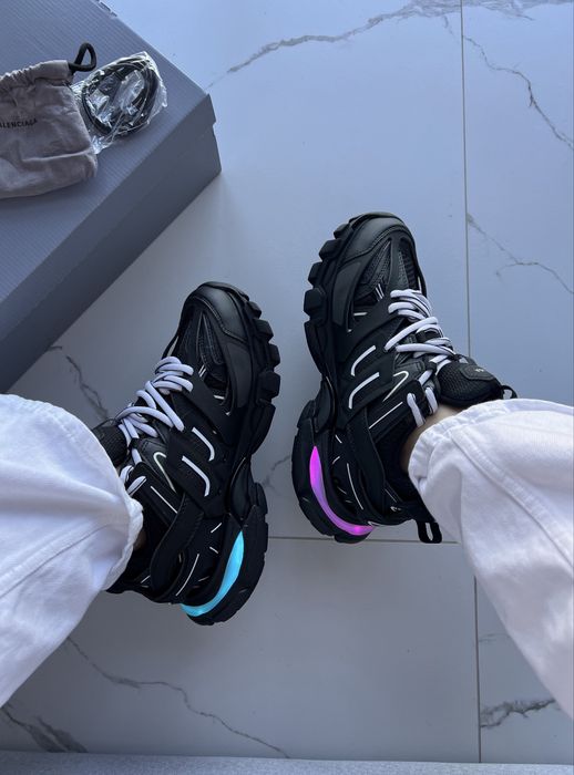 Balenciaga Track Black LED