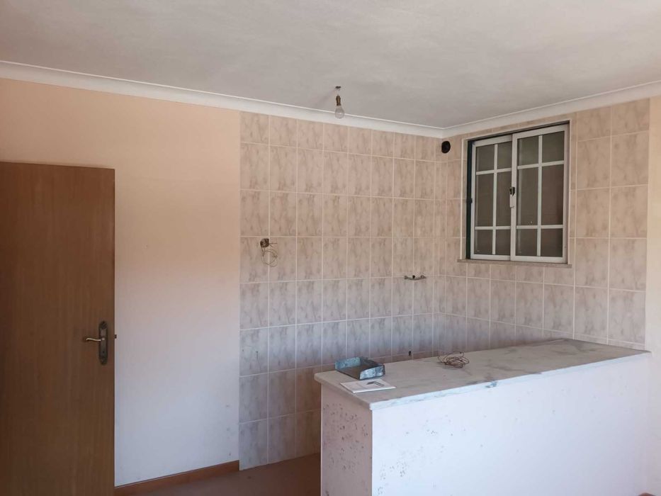 Casa para dividir em 3 apartamentos