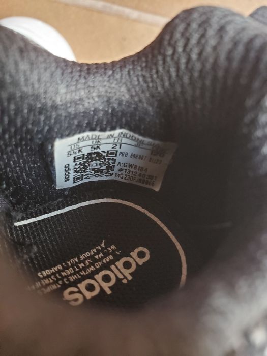 Продам дитячі кросівки adidas, 21 р