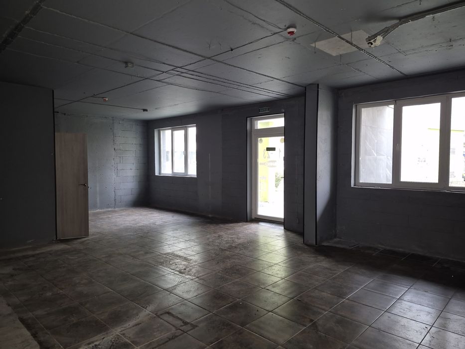 71м2, ТОП локація біля Сільпо, ЖК Нивки-Парк, 80% трафіку повз 71м2