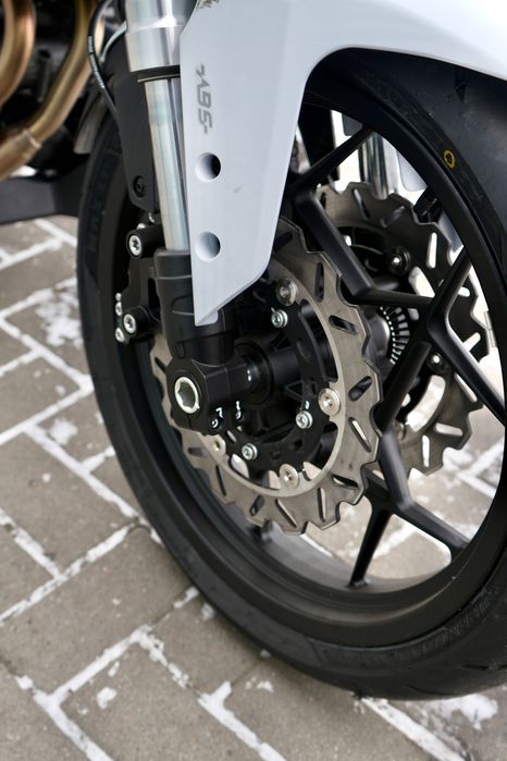 Мотоцикл QJMOTOR SRK 400