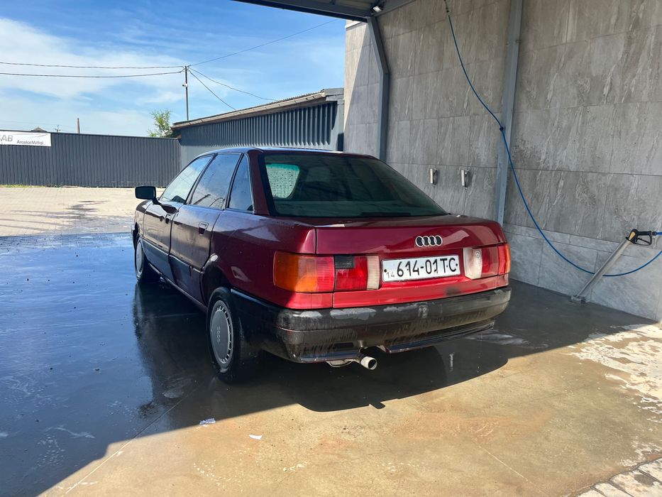 Audi 80. Обміняю.