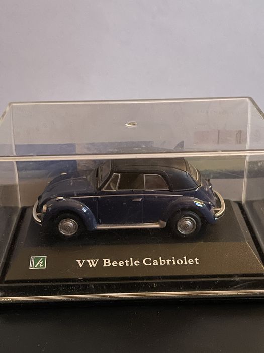 VW carocha miniatura em caixa