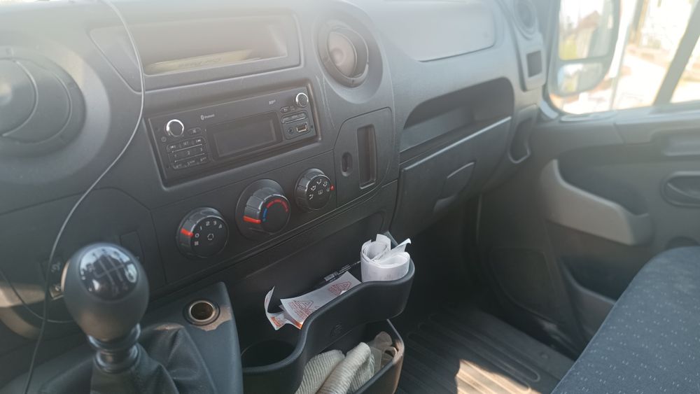 Автомобіль  Opel Movano задній привід.