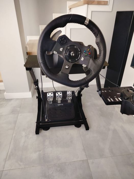 Kierownica Logitech g920 z stelażem i wymienną obreczą F1