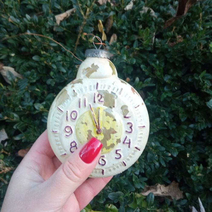 Игрушка ёлочная,, будильник, стекло
