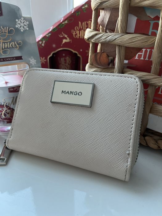Гаманець жіночий кремовий Mango