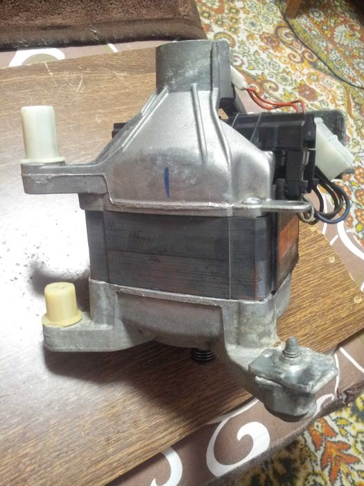 Стиральная машина whirlpool awt 2295 по запчастинах