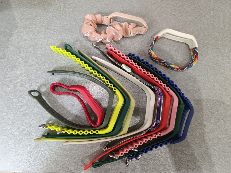 13 Браслетов Xiaomi Mi band 7