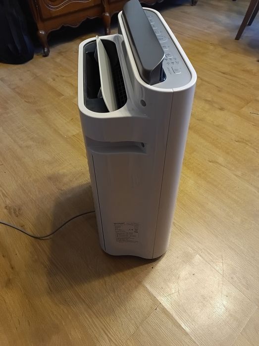 Wentylator wiatrak Oczyszczacz powietrza Sharp UA-HD50E-L