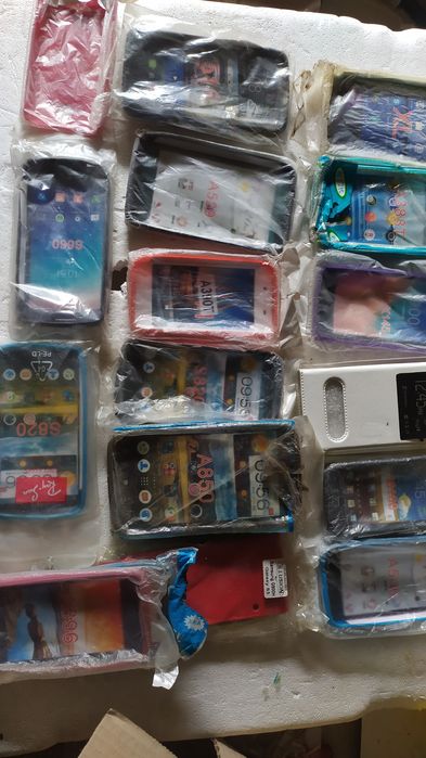 Чохол для мобільного телефону