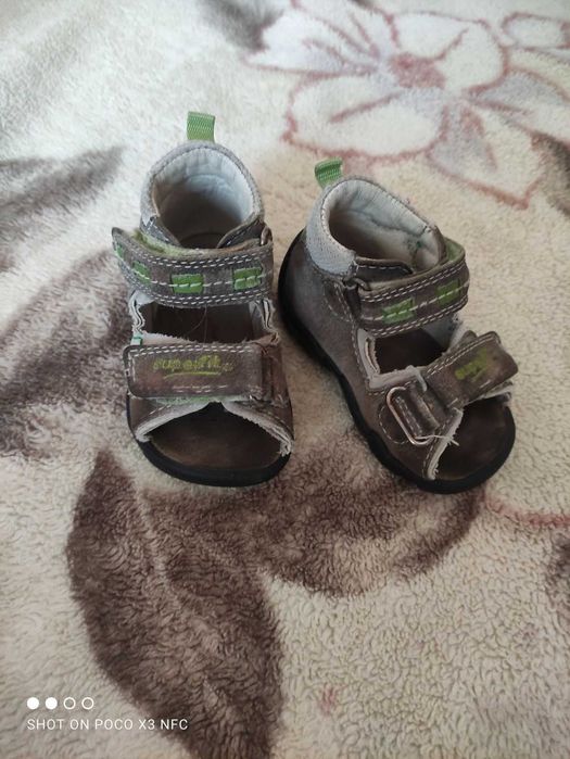 Сандалии для ребенка