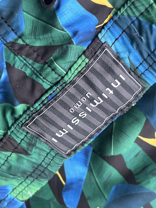 Трендові яскраіі пляжні шорти Intimissimmi